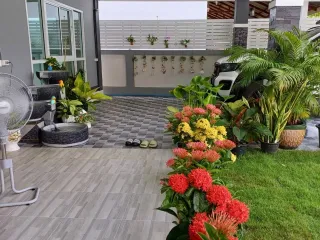 For sale 5 bedrooms house in Mueang Nakhon Ratchasima, Nakhon Ratchasima