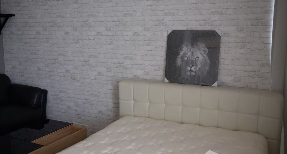 À vendre studio condo à Chatuchak, Bangkok