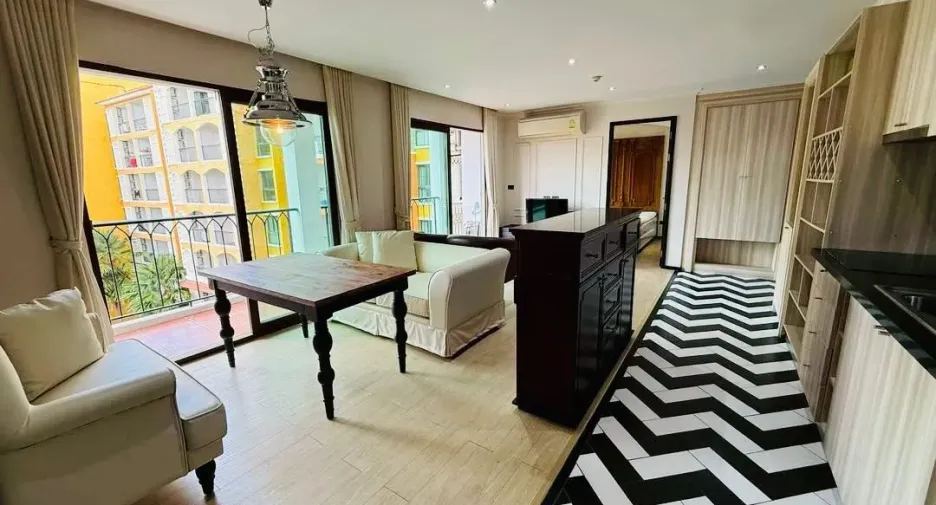 For sale 2 bedrooms condo in Bang Lamung, Chonburi