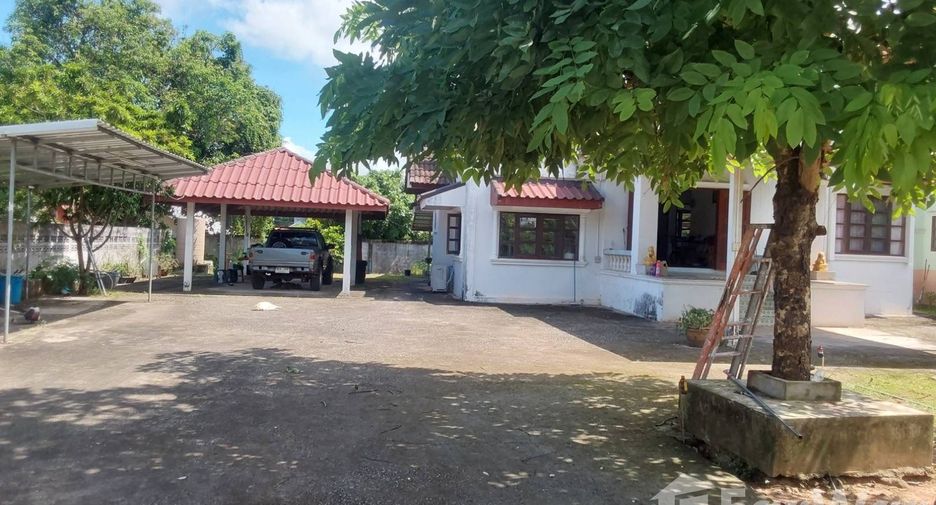 For sale 3 bedrooms house in Mueang Nong Khai, Nong Khai