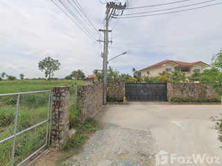 出售 土地 在 Bang Lamung, Chon Buri