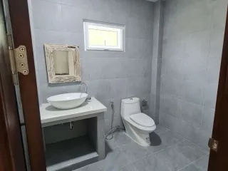 For sale 3 bedrooms villa in Mueang Chiang Rai, Chiang Rai