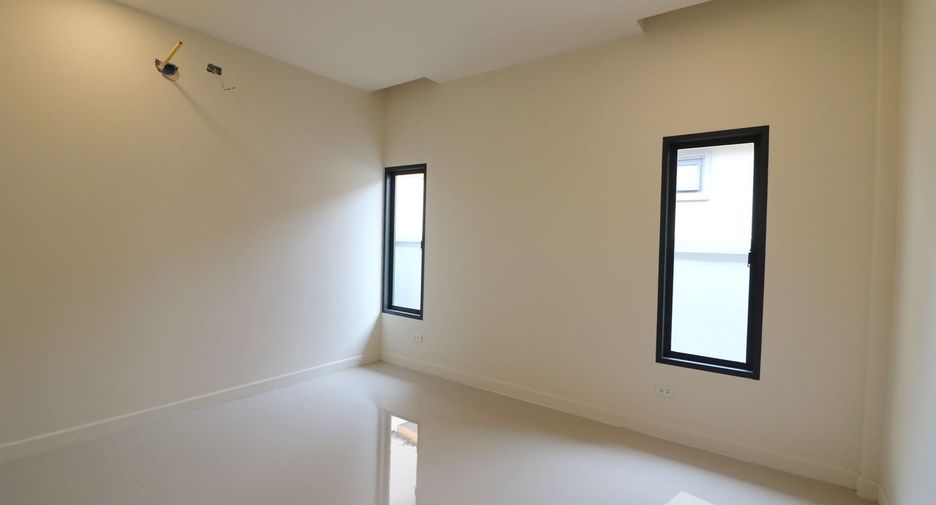 Casa en venta de 3 habitaciones en Mueang Nongbua Lamphu, Nong Bua Lamphu