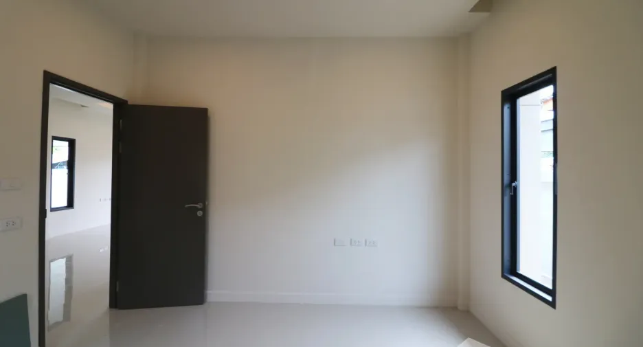 For sale 3 bedrooms house in Mueang Nongbua Lamphu, Nong Bua Lamphu