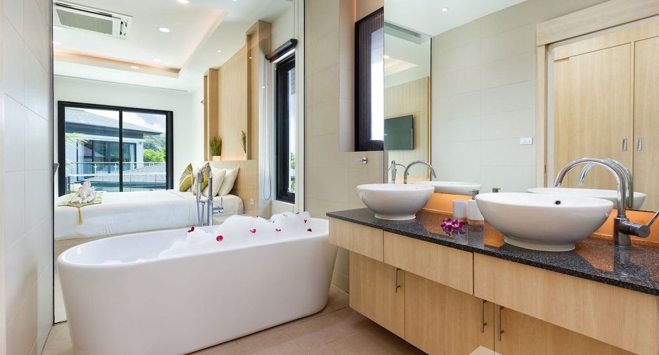 For sale 3 bedrooms villa in Kathu, Phuket