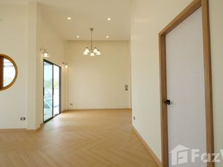 Haus zum Kauf mit 3 Zimmer in Pran Buri, Prachuap Khiri Khan