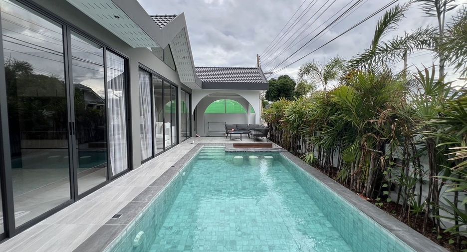 Haus zur Miete mit 4 Zimmer in Bang Lamung, Chonburi