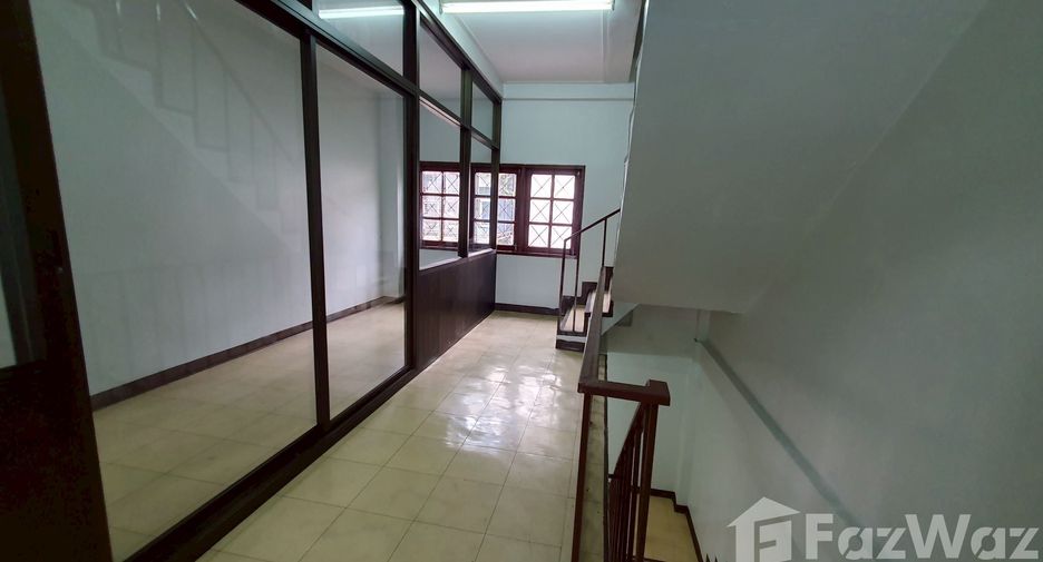 For sale and for rent 3 bedrooms office in Min Buri, Bangkok