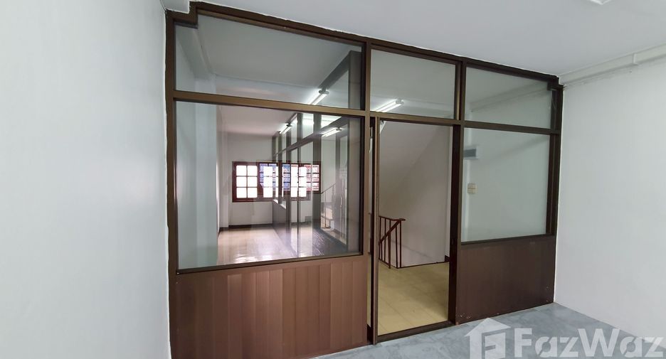 For sale and for rent 3 bedrooms office in Min Buri, Bangkok