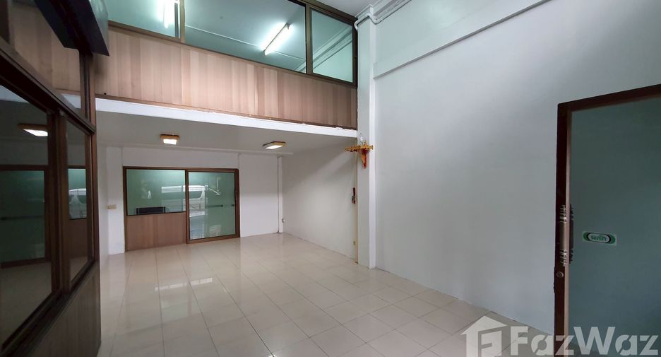 For sale and for rent 3 bedrooms office in Min Buri, Bangkok