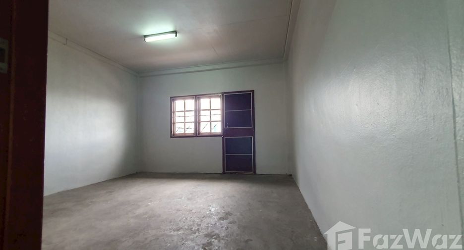 For sale そして for rent 3 ベッドルーム office in Min Buri, Bangkok