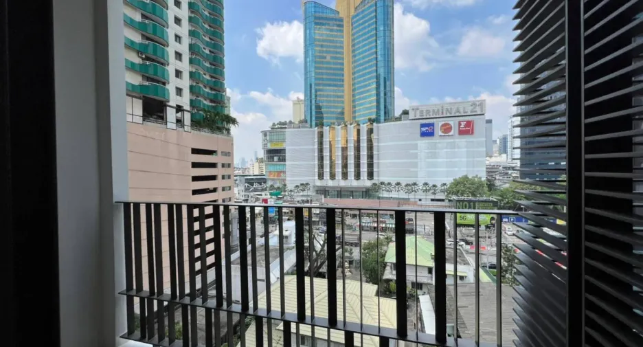 For sale and for rent 2 bedrooms condo in Khlong Toei, Bangkok
