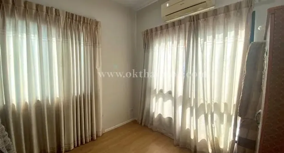 For sale 4 bedrooms townhouse in Pak Kret, Nonthaburi