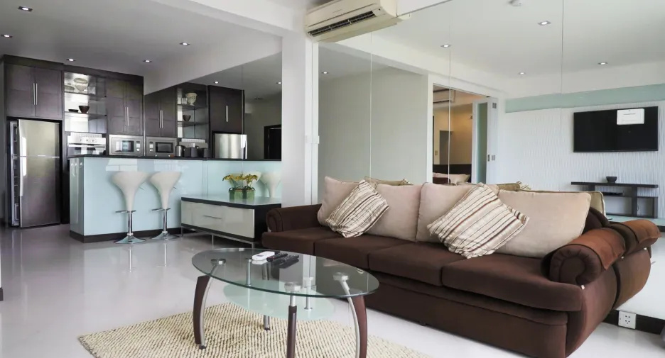 For rent 2 ベッドルーム condo in Bang Lamung, Chonburi
