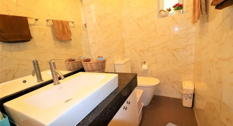 Villa en venta de 2 habitaciones en Sattahip, Chonburi