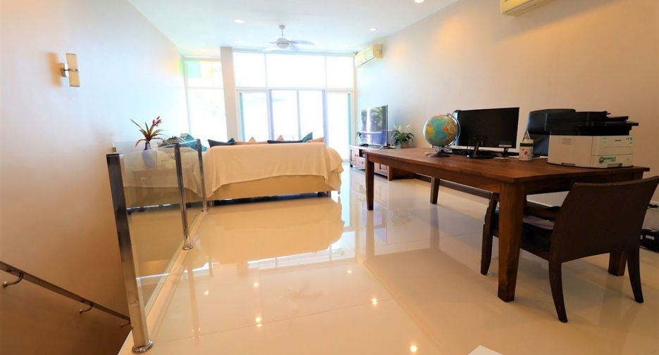 Villa en venta de 2 habitaciones en Sattahip, Chonburi