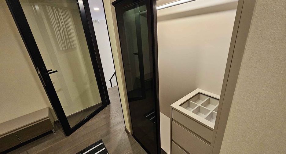 For sale and for rent 2 bedrooms condo in Ratchathewi, Bangkok