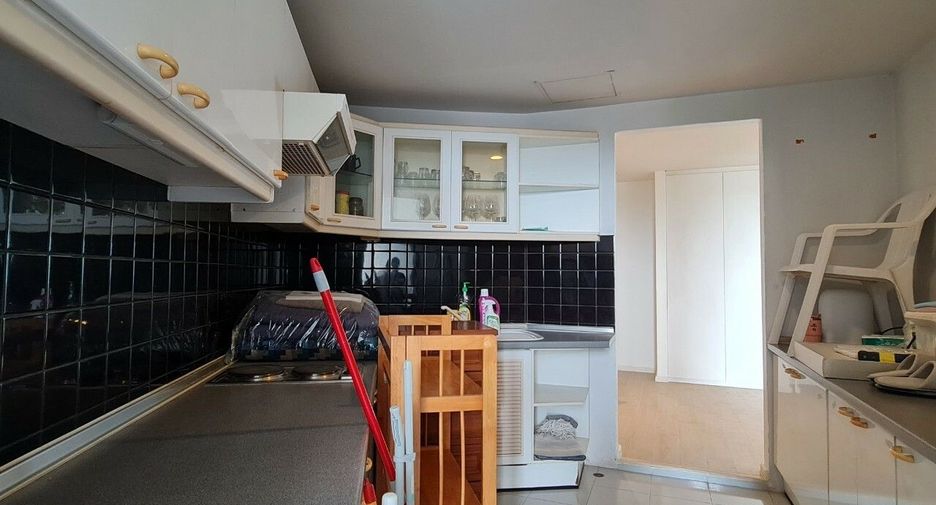 For sale 2 bedrooms condo in Cha Am, Phetchaburi