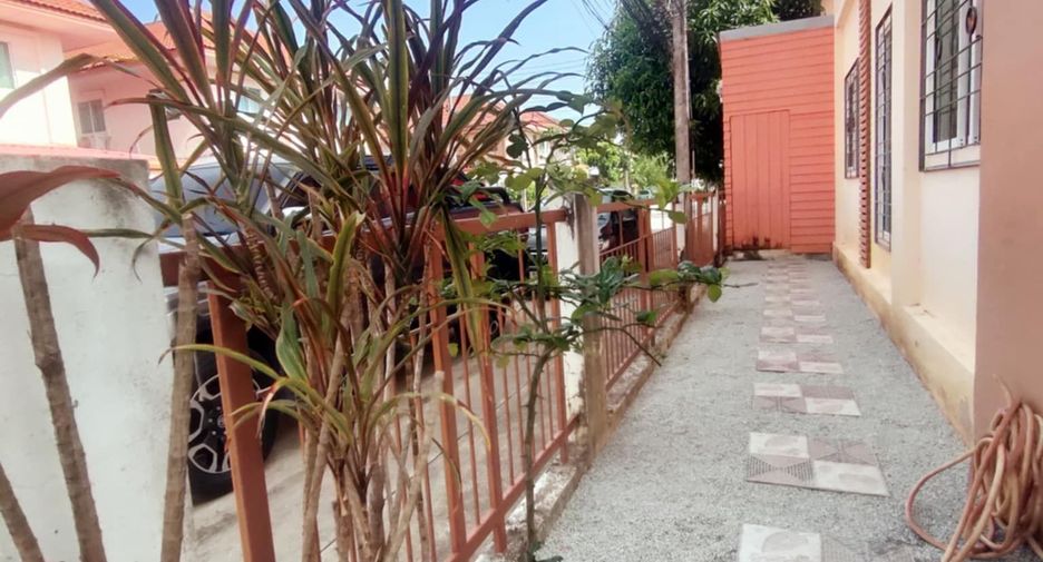 For sale 4 bedrooms house in Thalang, Phuket