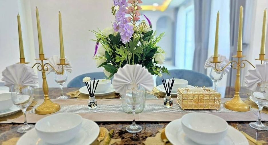 For sale 6 bedrooms villa in Bang Lamung, Chonburi