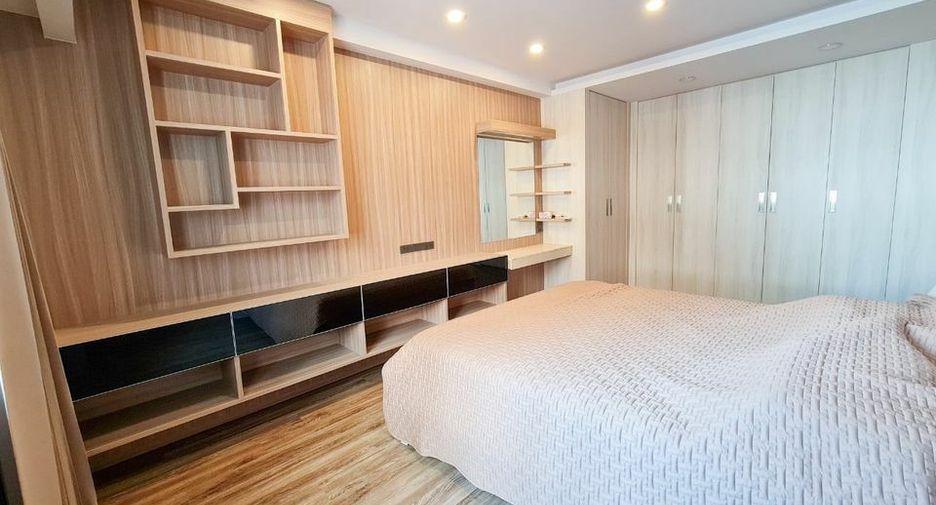 Condo en venta y en alquiler de 2 habitaciones en Khlong Toei, Bangkok