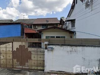 Casa adosada en venta de 2 habitaciones en Don Mueang, Bangkok