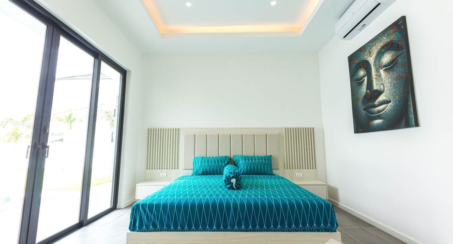 For sale 4 bedrooms villa in Hua Hin, Prachuap Khiri Khan