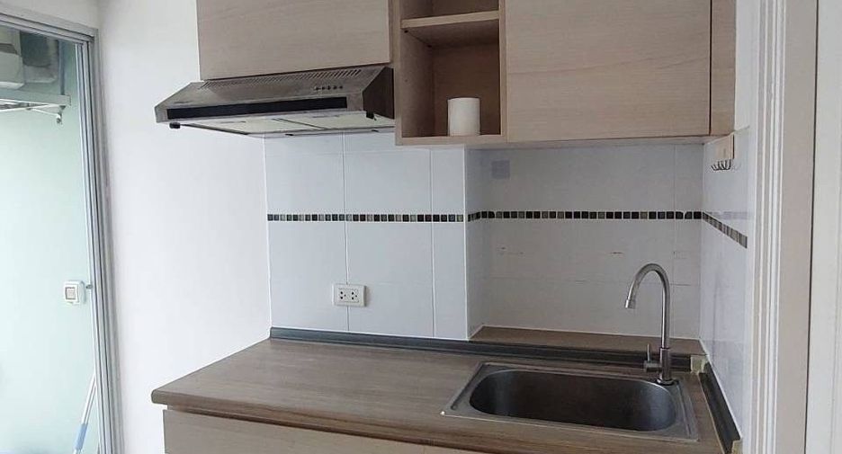 Condo en venta de 2 habitaciones en Yan Nawa, Bangkok