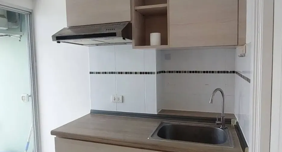For sale 2 bedrooms condo in Yan Nawa, Bangkok