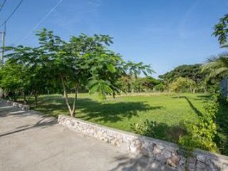 Terreno en venta en Hua Hin, Prachuap Khiri Khan