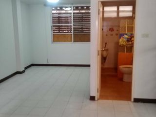 À vendre 5 chambres maison à Nong Chok, Bangkok