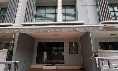 For rent and for sale 3 bedrooms townhouse in Mueang Nonthaburi, Nonthaburi