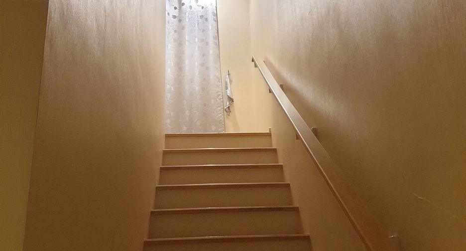 For rent and for sale 3 bedrooms townhouse in Mueang Nonthaburi, Nonthaburi