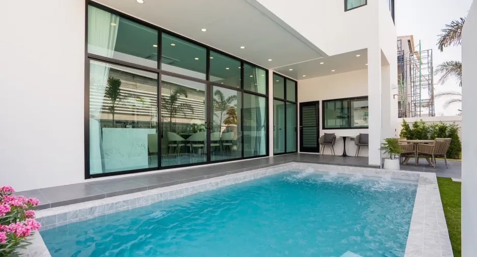 Villa zum Kauf mit 4 Zimmer in Bang Lamung, Chonburi