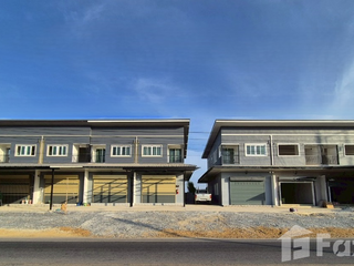 For sale 2 bedrooms townhouse in Mueang Nakhon Pathom, Nakhon Pathom