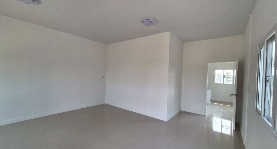 For sale 2 bedrooms townhouse in Mueang Nakhon Pathom, Nakhon Pathom