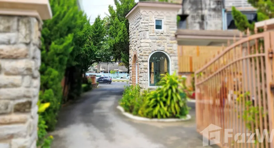 For rent 4 bedrooms house in Hat Yai, Songkhla