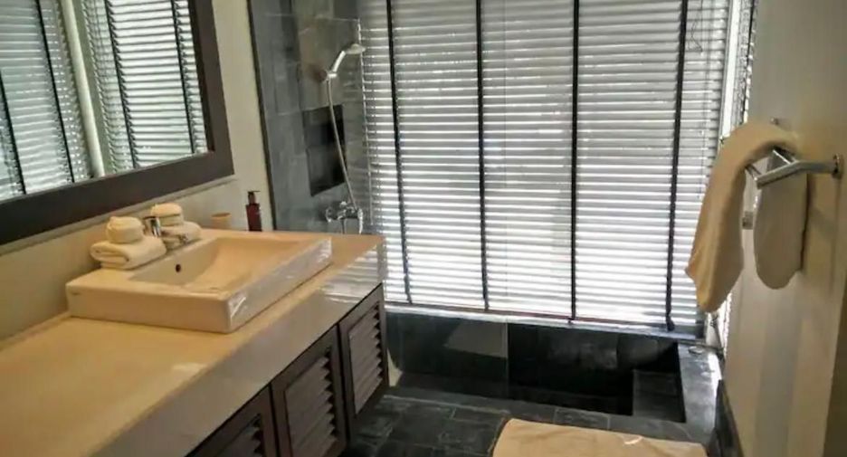 For sale 2 bedrooms condo in Thalang, Phuket