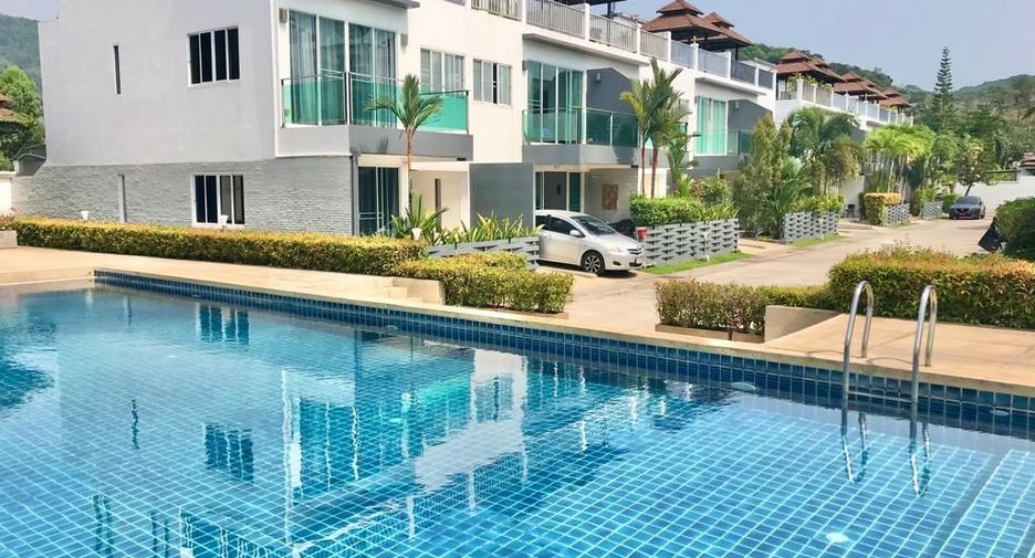 For sale 2 bedrooms townhouse in Kathu, Phuket