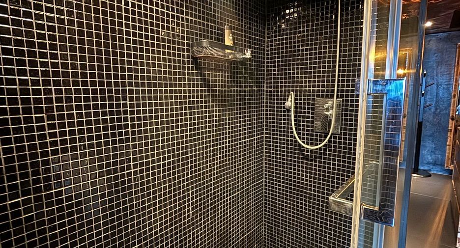 Продажа 1 кровать кондо в Щаттхана, Бангкок