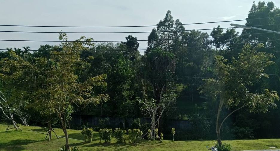 For rent 3 bedrooms townhouse in Thalang, Phuket