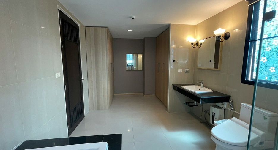 For sale and for rent 2 bedrooms condo in Bang Lamung, Chonburi