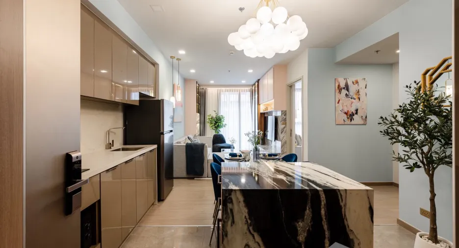 For sale and for rent 2 bedrooms condo in Huai Khwang, Bangkok