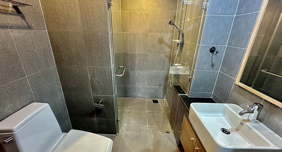 For sale 2 bedrooms condo in Cha Am, Phetchaburi