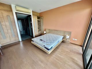 Продажа 2 спальни кондо в Ча Ам, Пхетбури