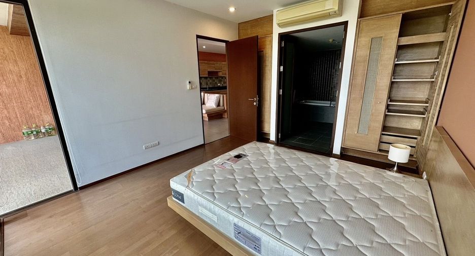 For sale 2 bedrooms condo in Cha Am, Phetchaburi