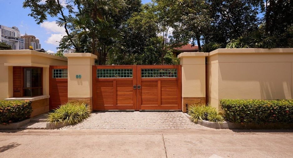 Villa en venta de 5 habitaciones en Watthana, Bangkok