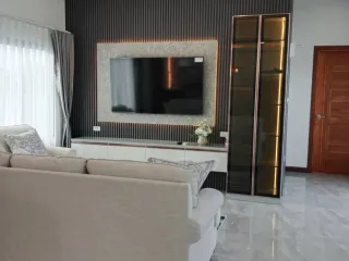 Villa zum Kauf mit 3 Zimmer in Bang Saray, Pattaya