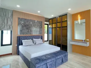 Villa zum Kauf mit 3 Zimmer in Bang Saray, Pattaya