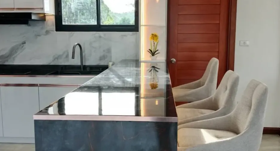 For sale 3 ベッドルーム villa in Sattahip, Chonburi